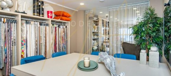 Gewerbliche Immobilie in Quarteira, Portugal 224m², Nr. 345357 11