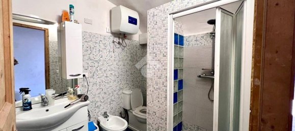 5 غرف نوم شقة في Calice Ligure, Italy رقم 166067 34