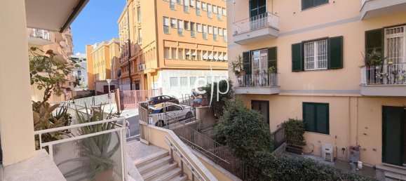 4 bedrooms Apartment in Rome, Italy No. 335482 26