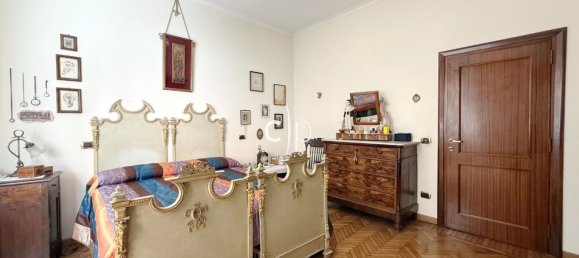 4 bedrooms Apartment in Rome, Italy No. 335482 17