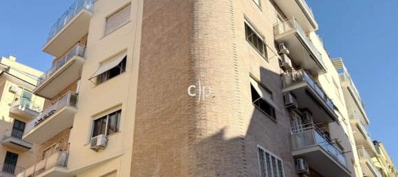 4 bedrooms Apartment in Rome, Italy No. 335482 29