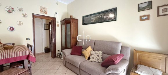 4 bedrooms Apartment in Rome, Italy No. 335482 9