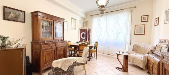 4 bedrooms Apartment in Rome, Italy No. 335482 4