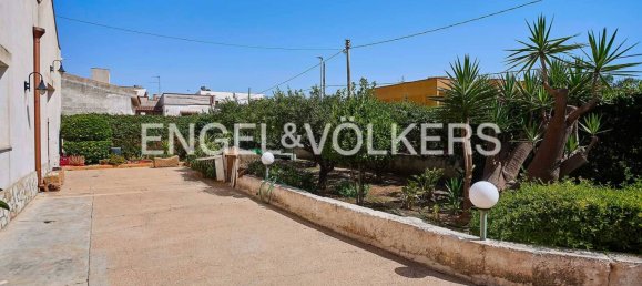 3 bedrooms Villa in Marsala, Italy No. 352089 36