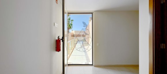 4 bedrooms Villa in Guia, Portugal No. 113886 47