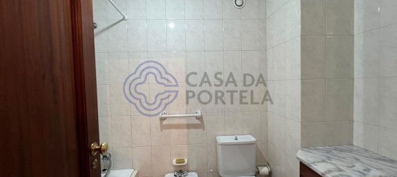 2 bedrooms Apartment in Porto, Portugal No. 43993 4