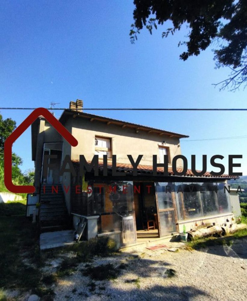 5 rooms Apartment in San Leo, Italy No. 99425