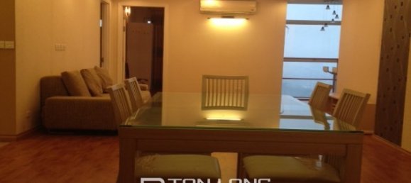 3 bedrooms Apartment in Tay Ho, Vietnam No. 231 2