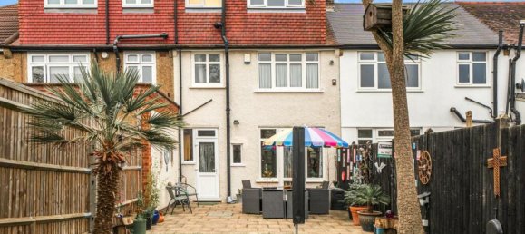 4 bedrooms House in Beckenham, United Kingdom No. 14403 15