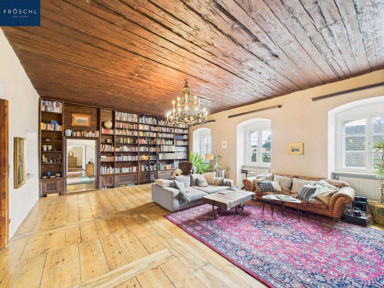 9 rooms House in Hollabrunn, Austria No. 216775