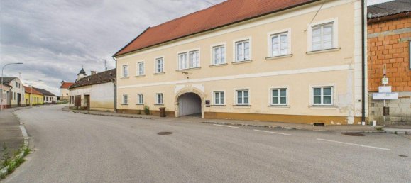 9 rooms House in Hollabrunn, Austria No. 216775 5