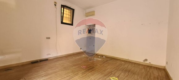 Gewerbliche Immobilie in Empoli, Italy 51m², Nr. 381389 4