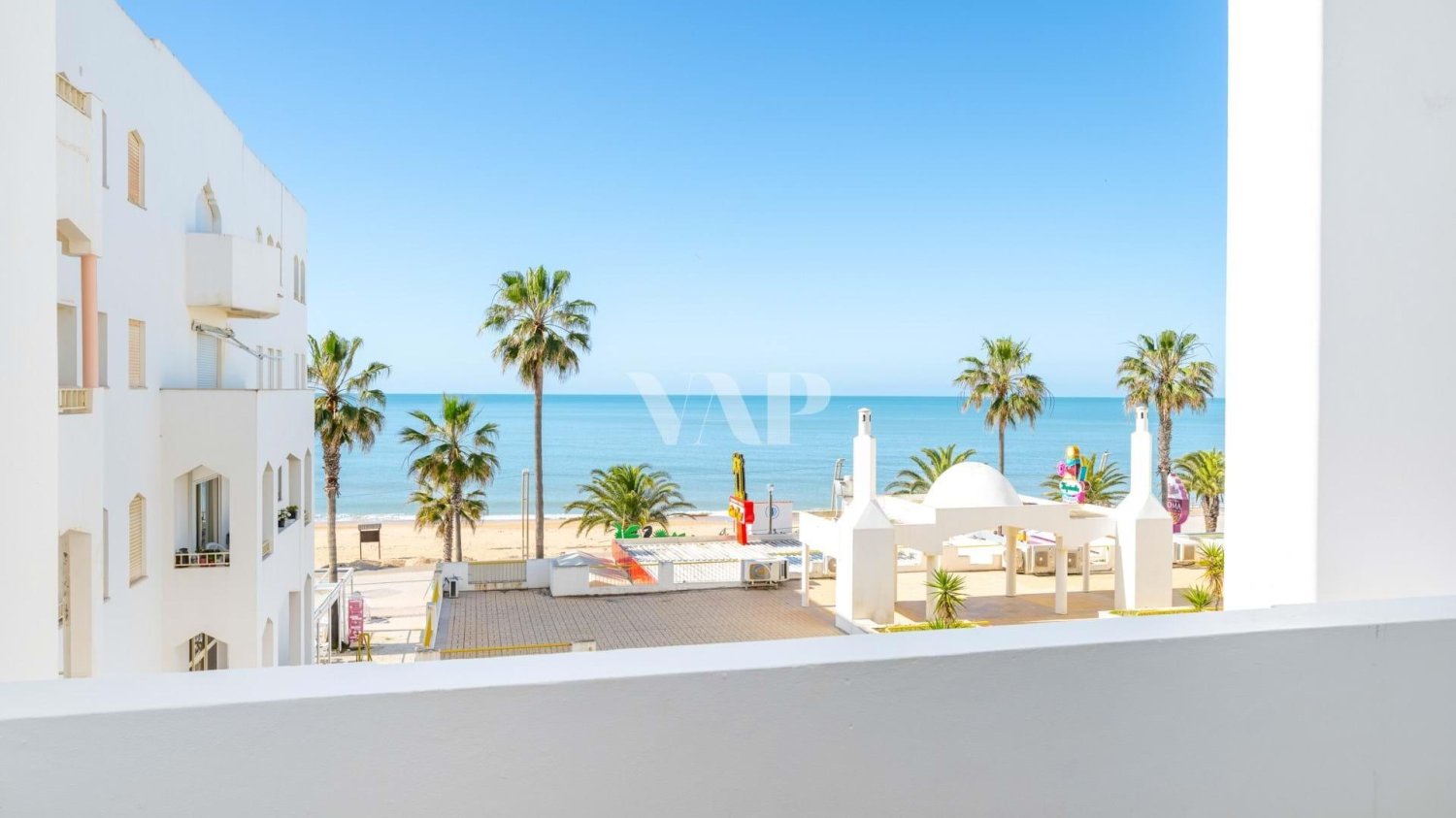 2 bedrooms Apartment in Quarteira, Portugal No. 209899