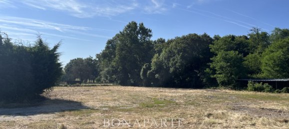Terreno en Gironde, France 2700 m² No. 110243 8