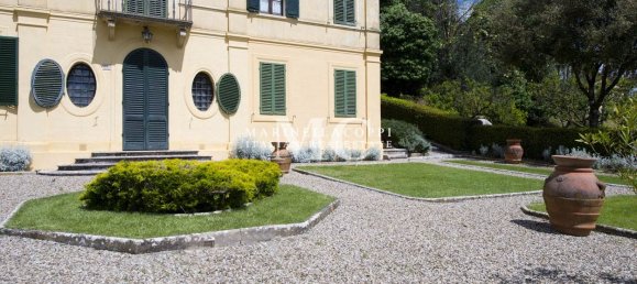 10 bedrooms Villa in Monteriggioni, Italy No. 213869 5