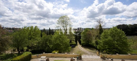 10 bedrooms Villa in Monteriggioni, Italy No. 213869 8