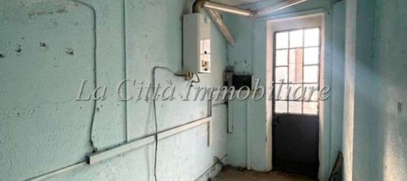 6 rooms House in Galliate, Italy No. 73033 9