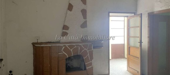 6 rooms House in Galliate, Italy No. 73033 13