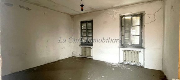 6 rooms House in Galliate, Italy No. 73033 16