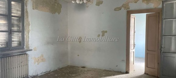 6 rooms House in Galliate, Italy No. 73033 15