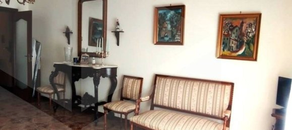 4 rooms Apartment in Bari, Italy No. 23749 7