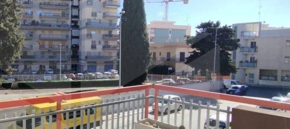 4 rooms Apartment in Bari, Italy No. 23749 17