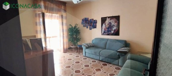 4 rooms Apartment in Bari, Italy No. 23749 11