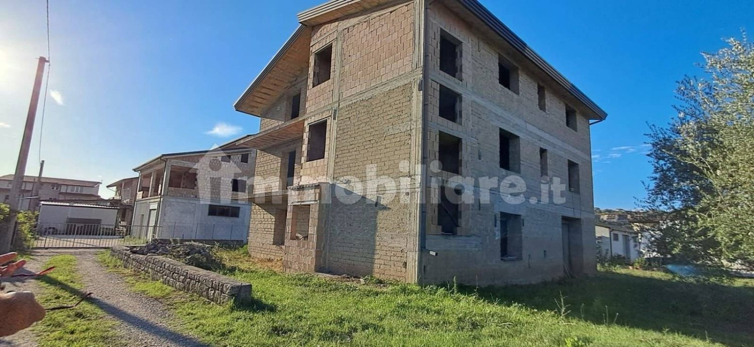 6 bedrooms House in Torrecuso, Italy No. 345742