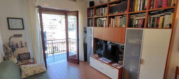 2 rooms Apartment in Rapallo, Italy No. 14114 2
