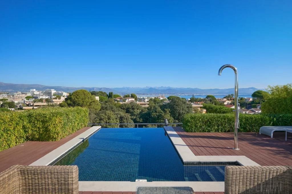 4 chambres Penthouse à Antibes, France No. 247280