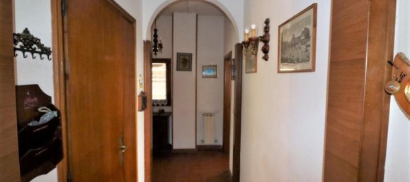 Casa de 4 divisões em Montevarchi, Italy N.º 235598 16