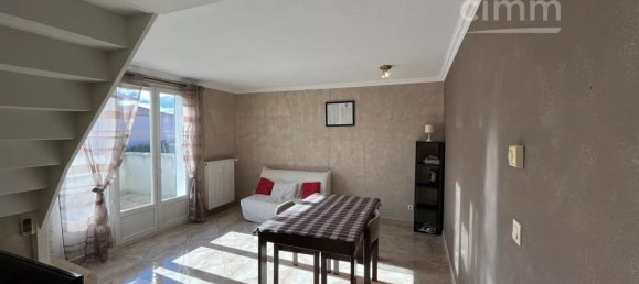 Dúplex de 1 dormitorio en Saint-Maurice-l'Exil, France No. 333140 5