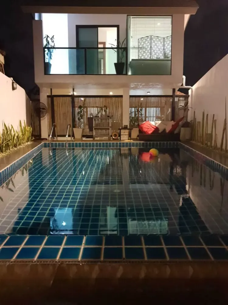 Villa de 3 dormitorios en Phuket, Thailand No. 64802