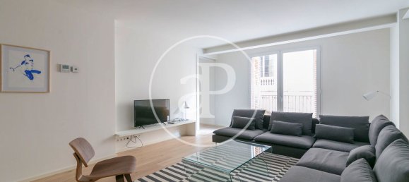 2 bedrooms Apartment in Ciutat Vella, Spain No. 85943 3