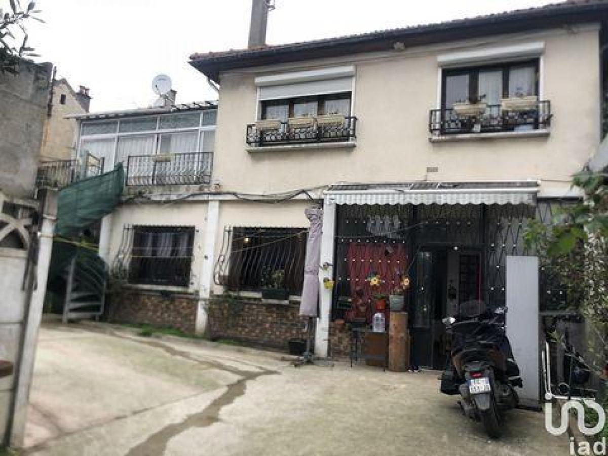 5 Schlafzimmer Haus in Stains, France, Nr. 30670