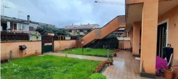 3 rooms Apartment in Marino, Italy No. 179574 2