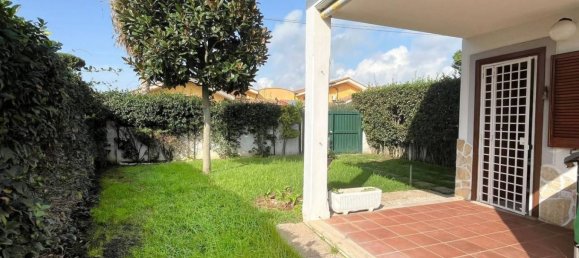 Вилла с 3 спальнями в Ардеа, Италия № 86425 4