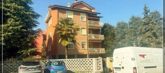 3 rooms Apartment in Cinisello Balsamo, Italy No. 41343 23