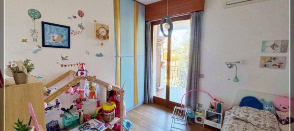 3 rooms Apartment in Cinisello Balsamo, Italy No. 41343 22