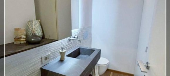 3 rooms Apartment in Cinisello Balsamo, Italy No. 41343 16