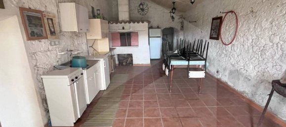 Квартира с 5 комнатами в Сан Джованни Ротондо, Италия № 23410 2