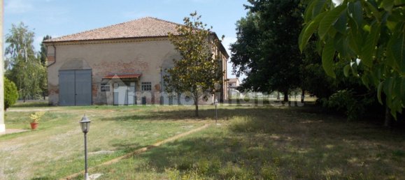 Дом с 7 спальнями в Феррара, Италия № 76845 43