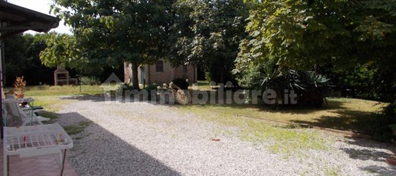 Дом с 7 спальнями в Феррара, Италия № 76845 41