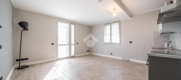 2 bedrooms Apartment in Reggio Emilia, Italy No. 272689 5