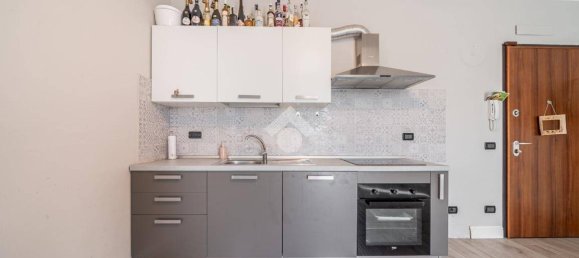 2 bedrooms Apartment in Reggio Emilia, Italy No. 272689 6