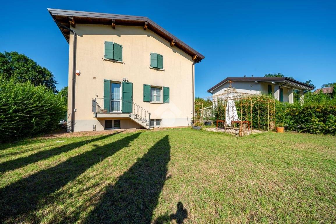 2 bedrooms Apartment in Reggio Emilia, Italy No. 272689