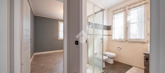 2 bedrooms Apartment in Reggio Emilia, Italy No. 272689 10