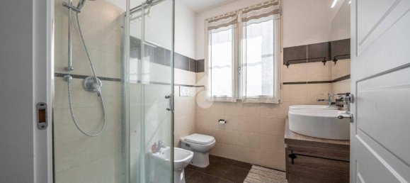 2 bedrooms Apartment in Reggio Emilia, Italy No. 272689 19