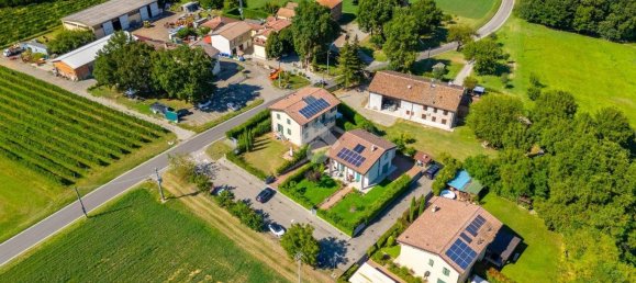 2 bedrooms Apartment in Reggio Emilia, Italy No. 272689 25