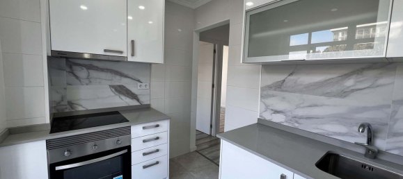 1 bedroom Apartment in Lisbon, Portugal No. 96666 6